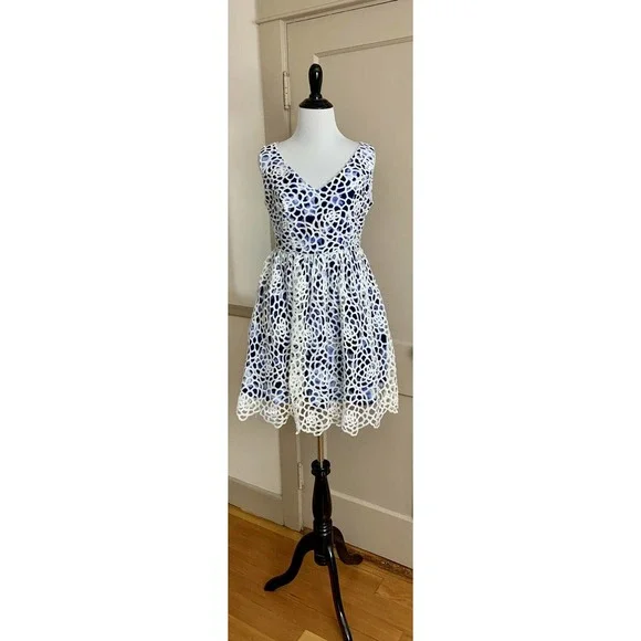 Anthropologie Wolven Dress Sz 6 Lace Overlay - Picture 2 of 12